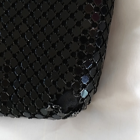 Whiting and Davis chain-mesh purse - Picture 3 of 6